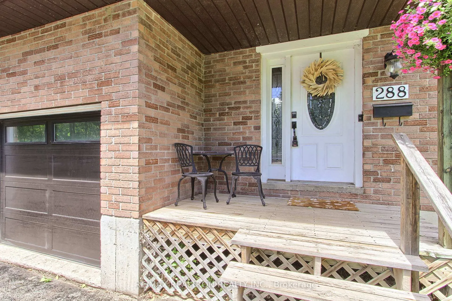 Photo 5 of 288 Terrace Drive, Georgina, Keswick South — HOMEH