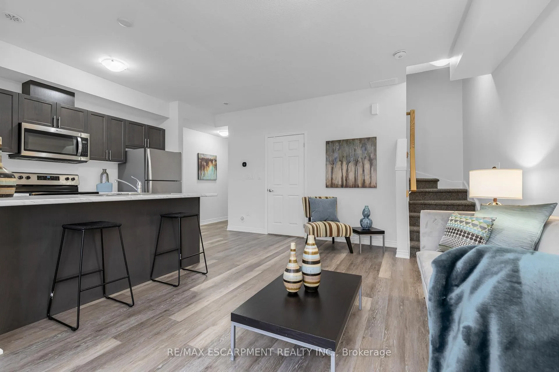 Photo 3 of Unit 5, 5012 Serena Drive, Lincoln, Beamsville — HOMEH