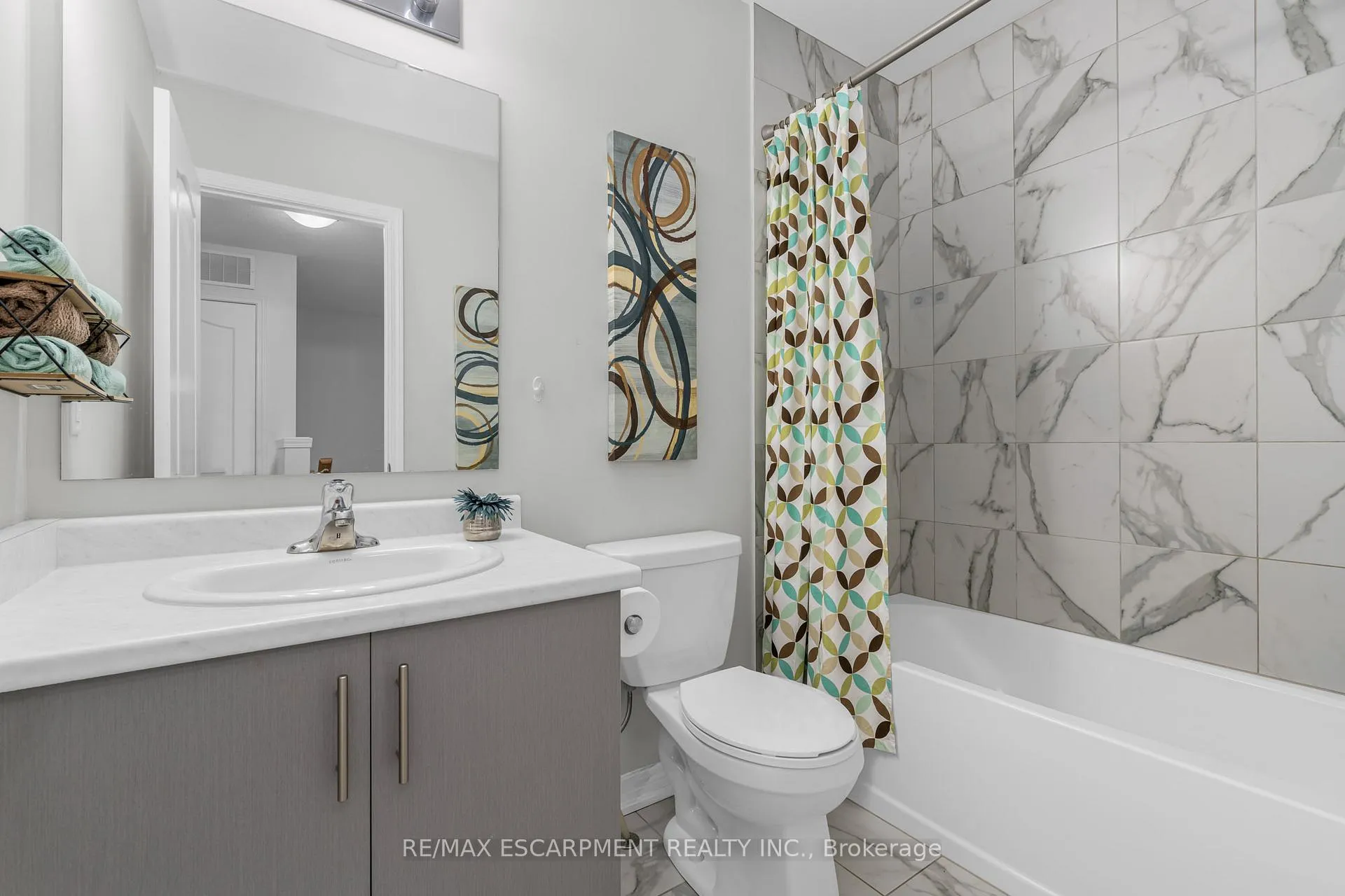 Photo 15 of Unit 5, 5012 Serena Drive, Lincoln, Beamsville — HOMEH