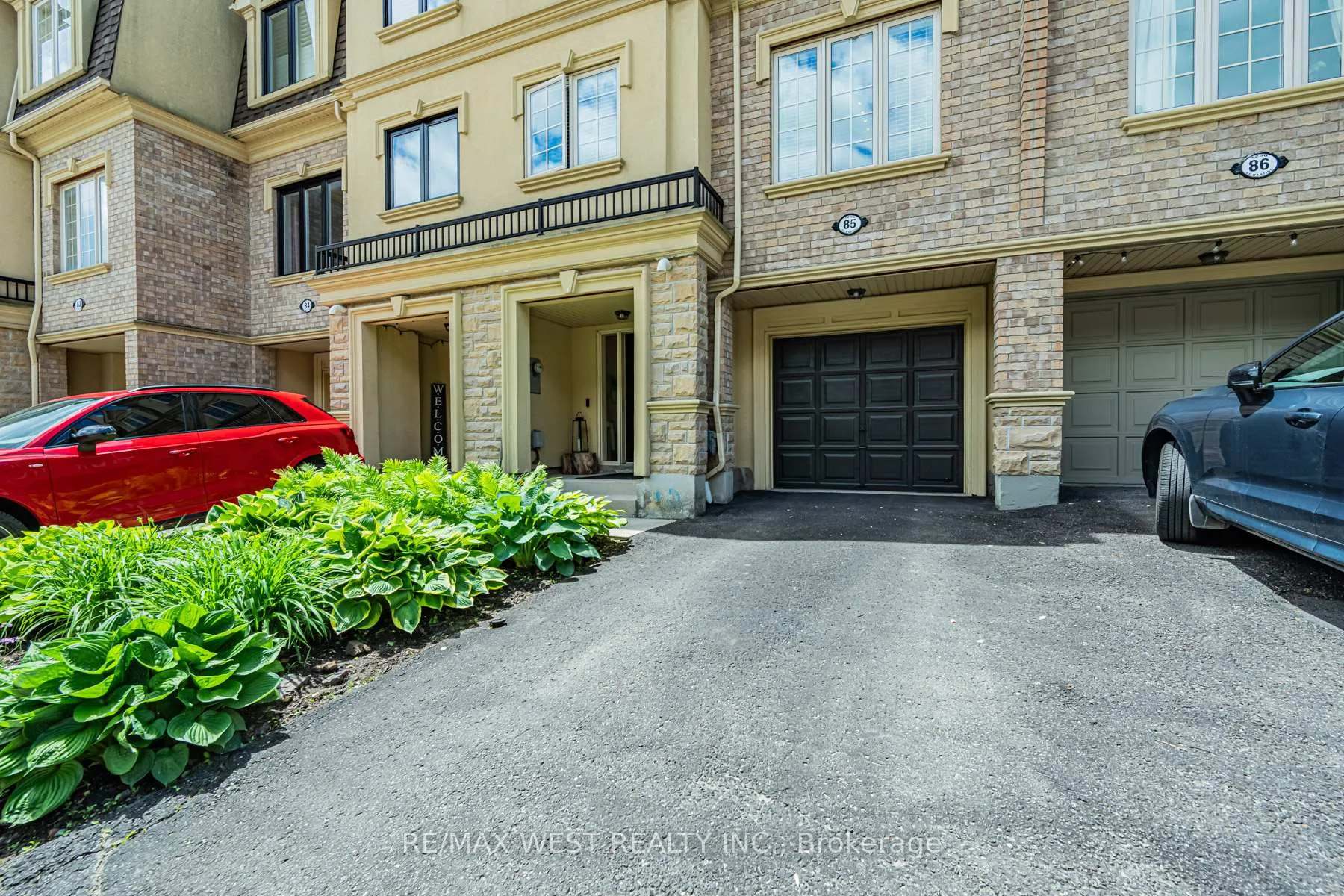 Photo 2 of Unit 85, 1250 St. Martins Drive, Pickering, Bay Ridges — HOMEH