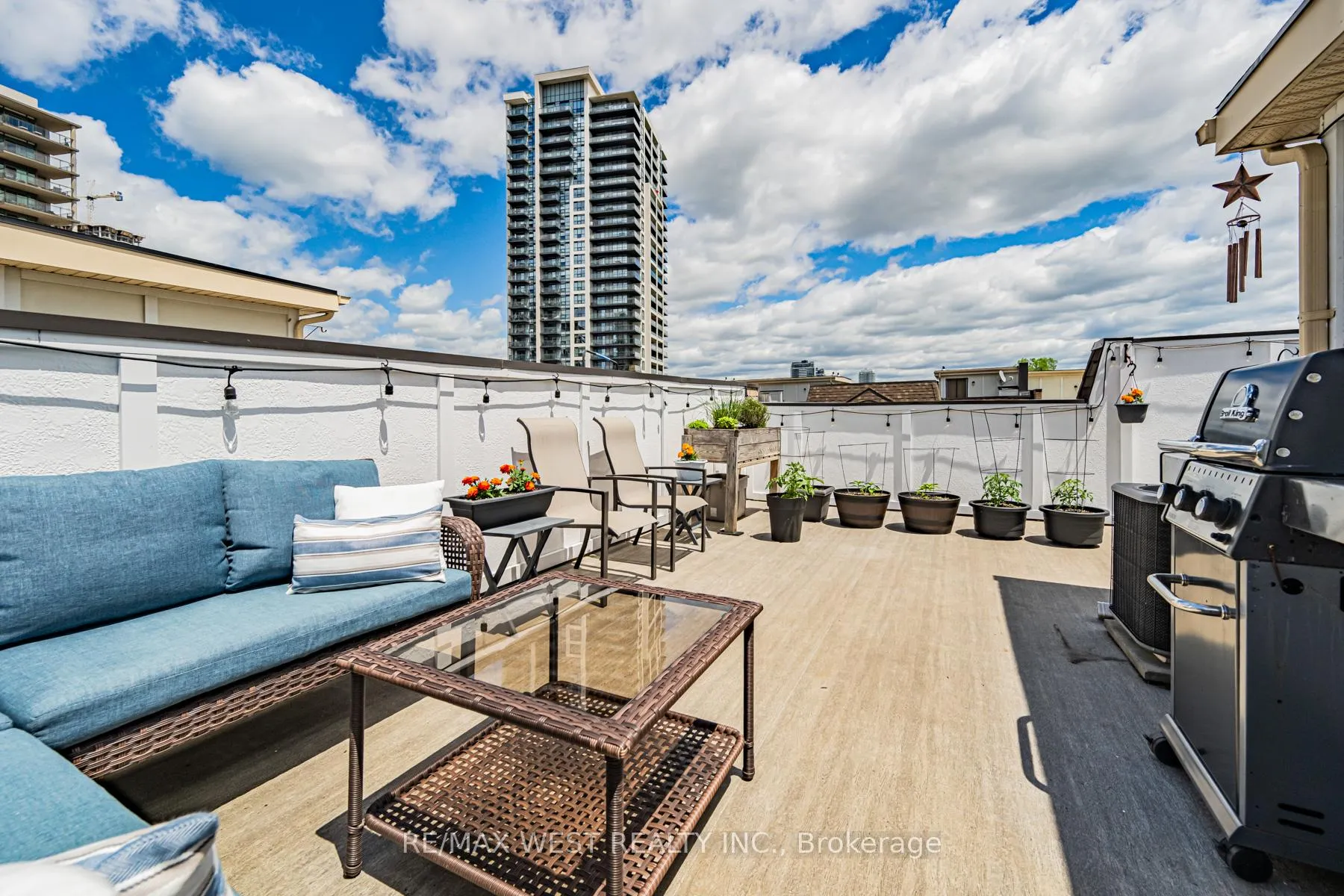 Photo 12 of Unit 85, 1250 St. Martins Drive, Pickering, Bay Ridges — HOMEH