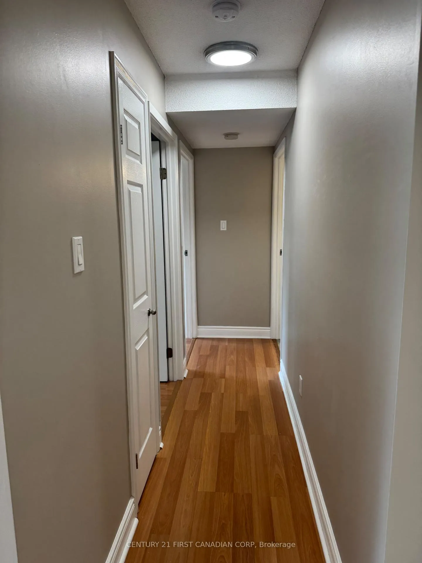 Photo 9 of Unit 206, 5 Jacksway Crescent, London, North G — HOMEH