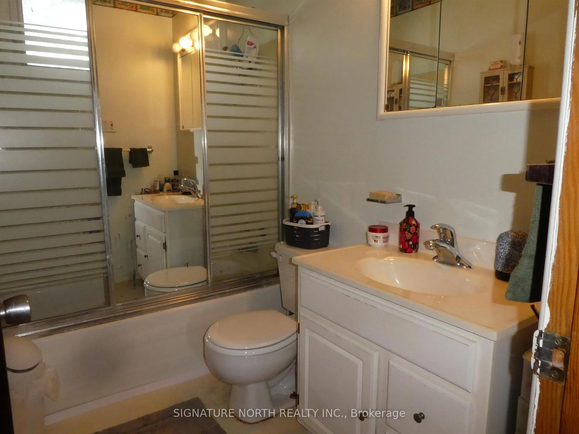 Photo 14 of 416 Fourth Avenue SW, Greenstone — HOMEH