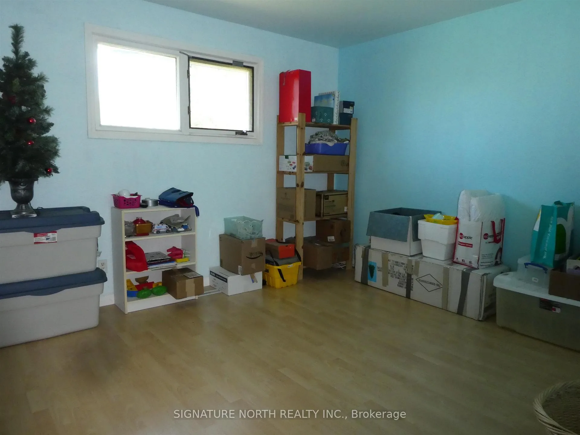 Photo 17 of 416 Fourth Avenue SW, Greenstone — HOMEH