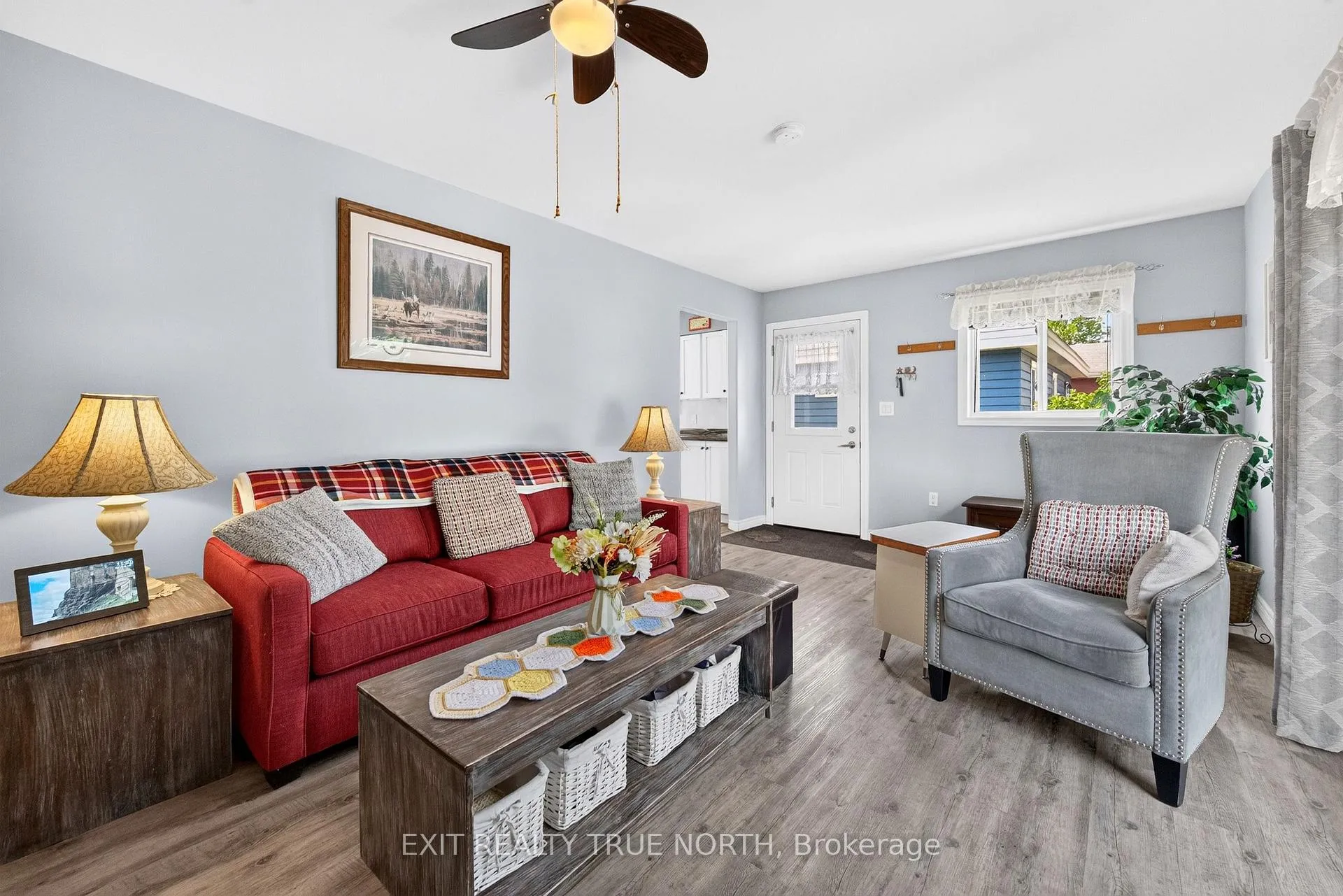 Photo 18 of 320 Yonge Street, Midland — HOMEH