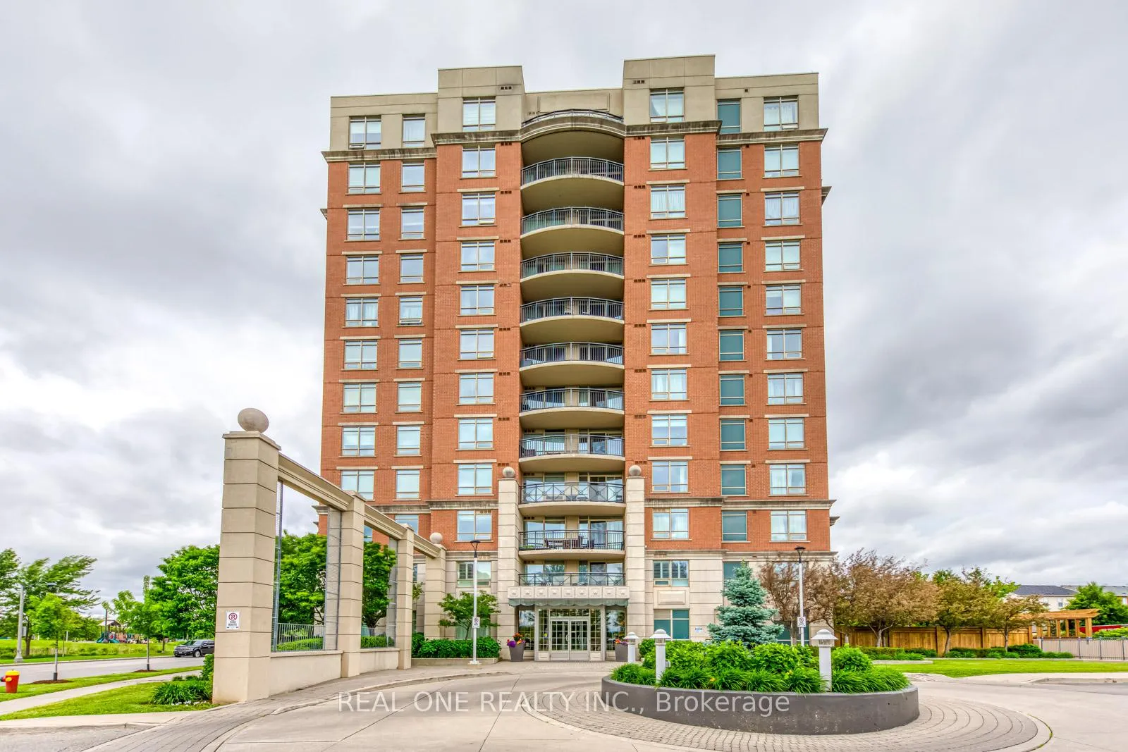 Front of Unit 803, 2365 Central Park Drive