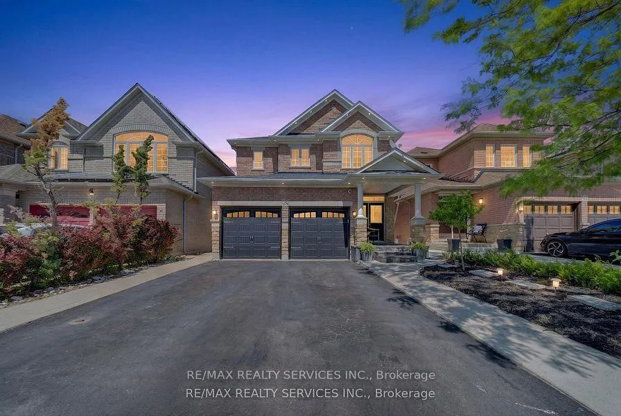 Photo 3 of 98 Saffron Crescent, Brampton, Bramalea North Industrial — HOMEH