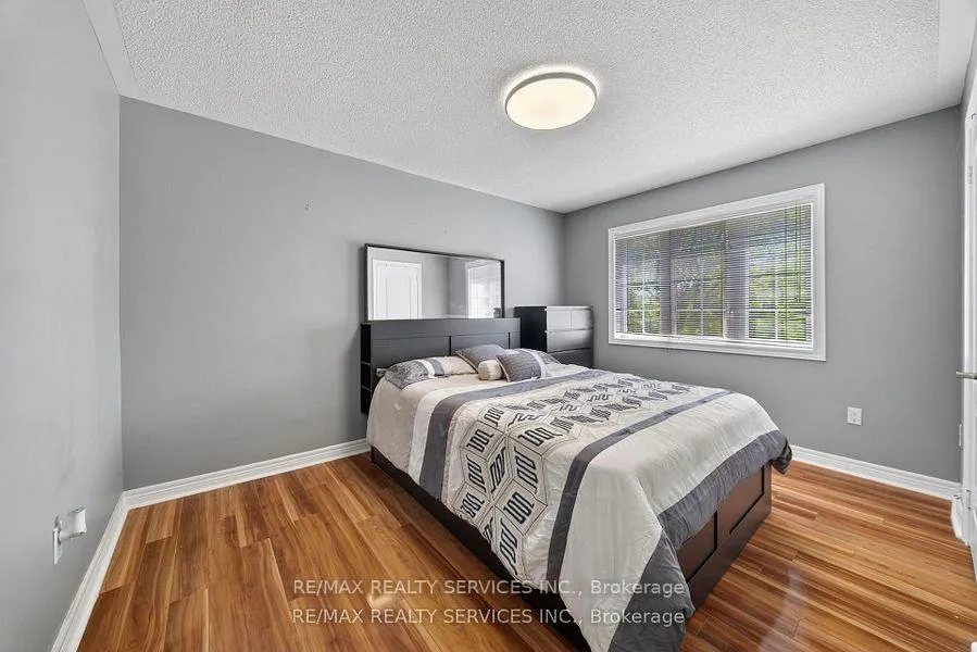 Photo 29 of 98 Saffron Crescent, Brampton, Bramalea North Industrial — HOMEH