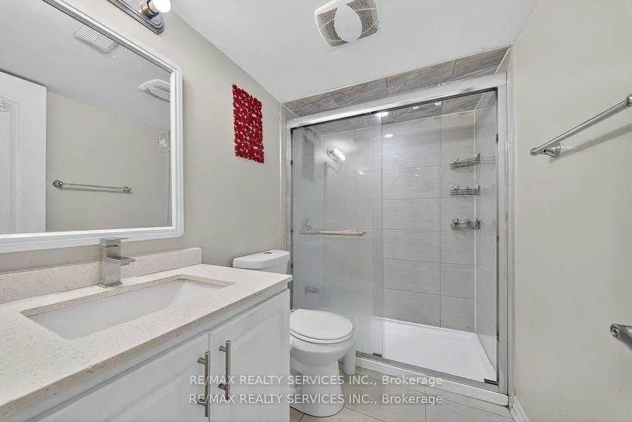 Photo 41 of 98 Saffron Crescent, Brampton, Bramalea North Industrial — HOMEH