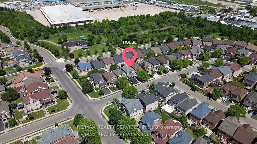 Photo 43 of 98 Saffron Crescent, Brampton, Bramalea North Industrial — HOMEH