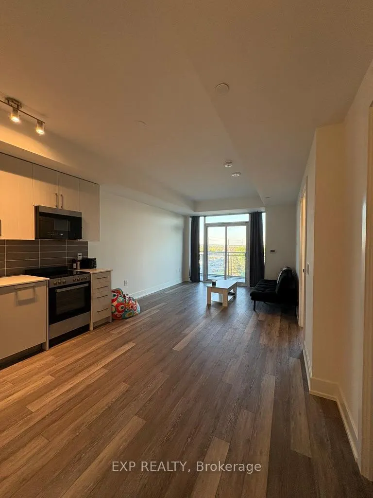 Photo 1 of Unit 442, 2075 King Road, King, King City — HOMEH