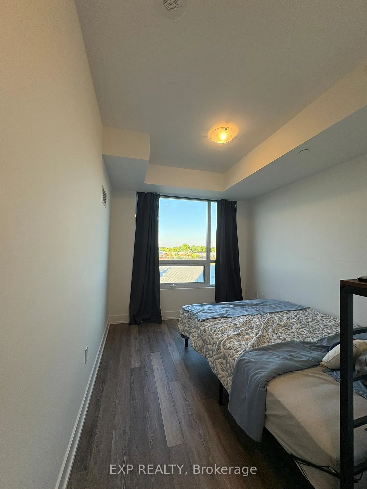 Photo 4 of Unit 442, 2075 King Road, King, King City — HOMEH