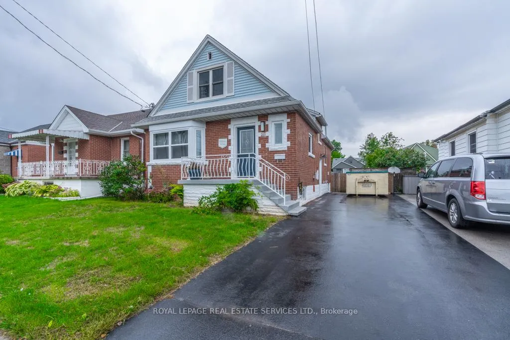 Front of Unit BSMT, 188 Walter Avenue S