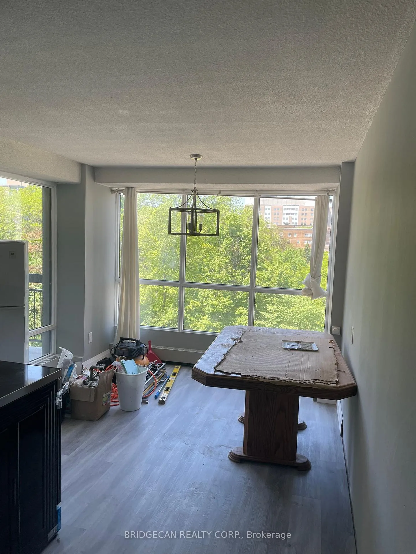 Photo 2 of Unit 708, 150 Charlton Avenue E, Hamilton, Corktown — HOMEH