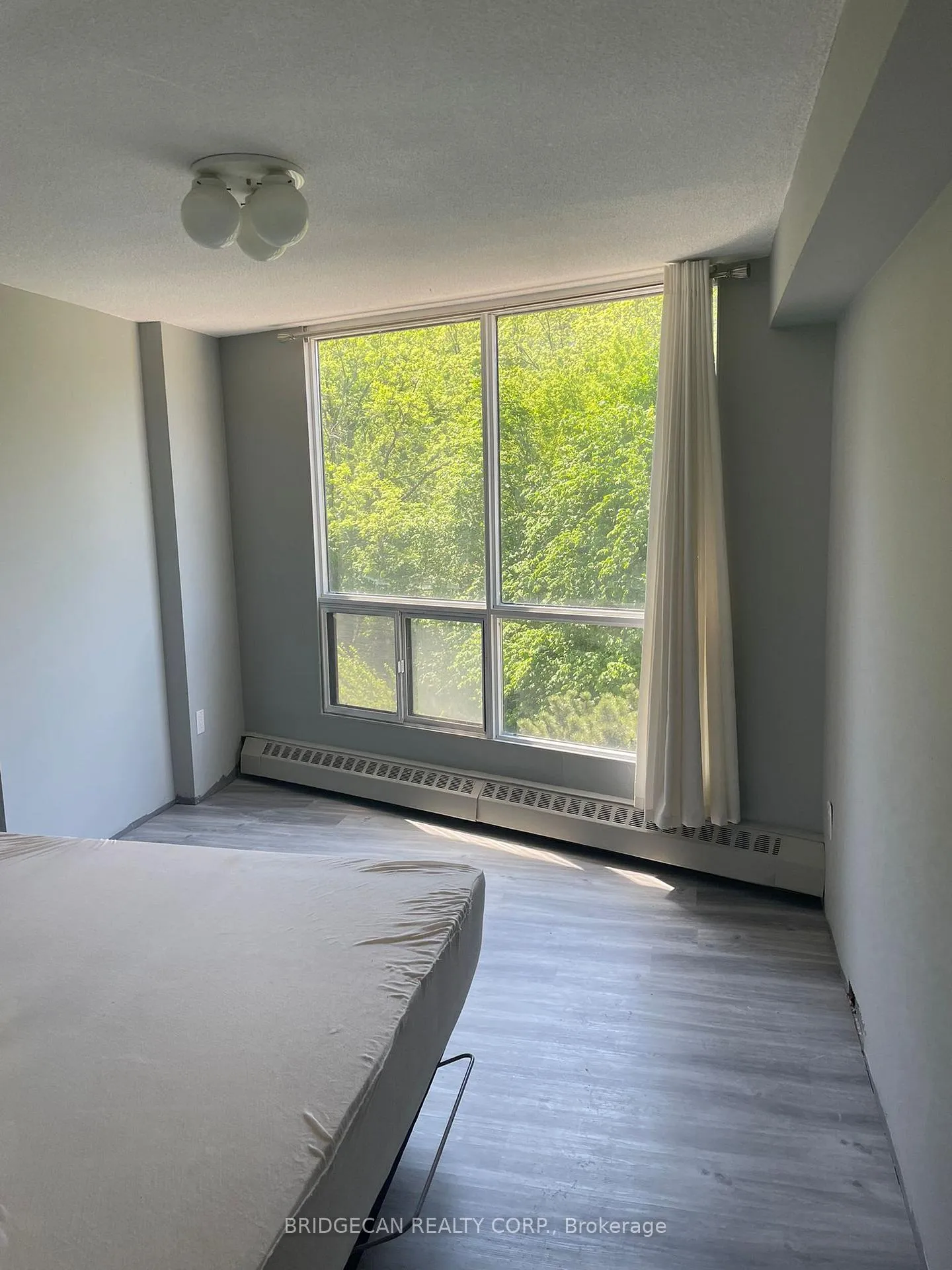 Photo 8 of Unit 708, 150 Charlton Avenue E, Hamilton, Corktown — HOMEH