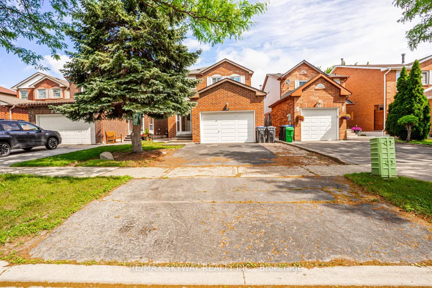 Front of 15 Cresswell Drive