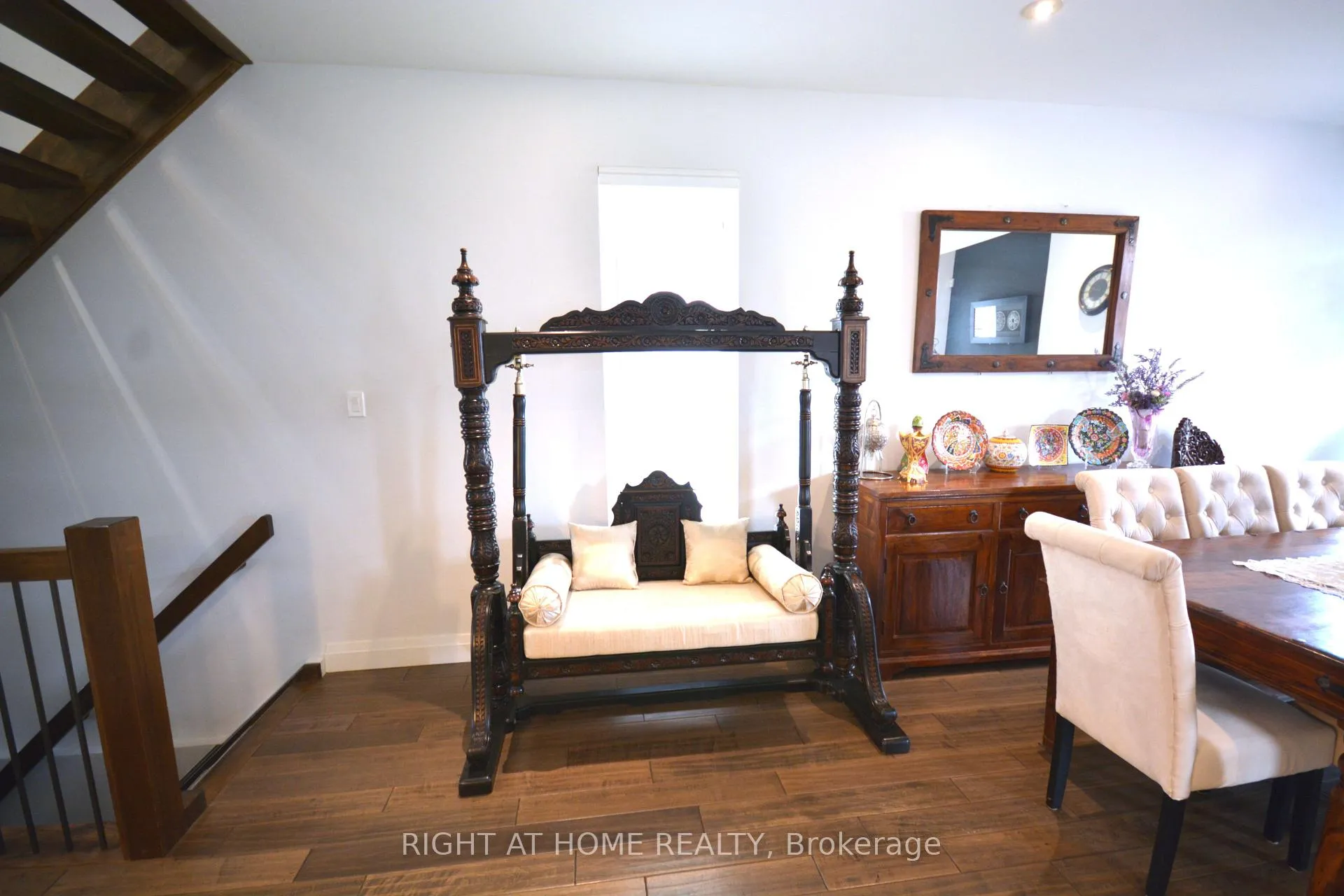 Photo 20 of 598 Freeport Street, London, North E — HOMEH