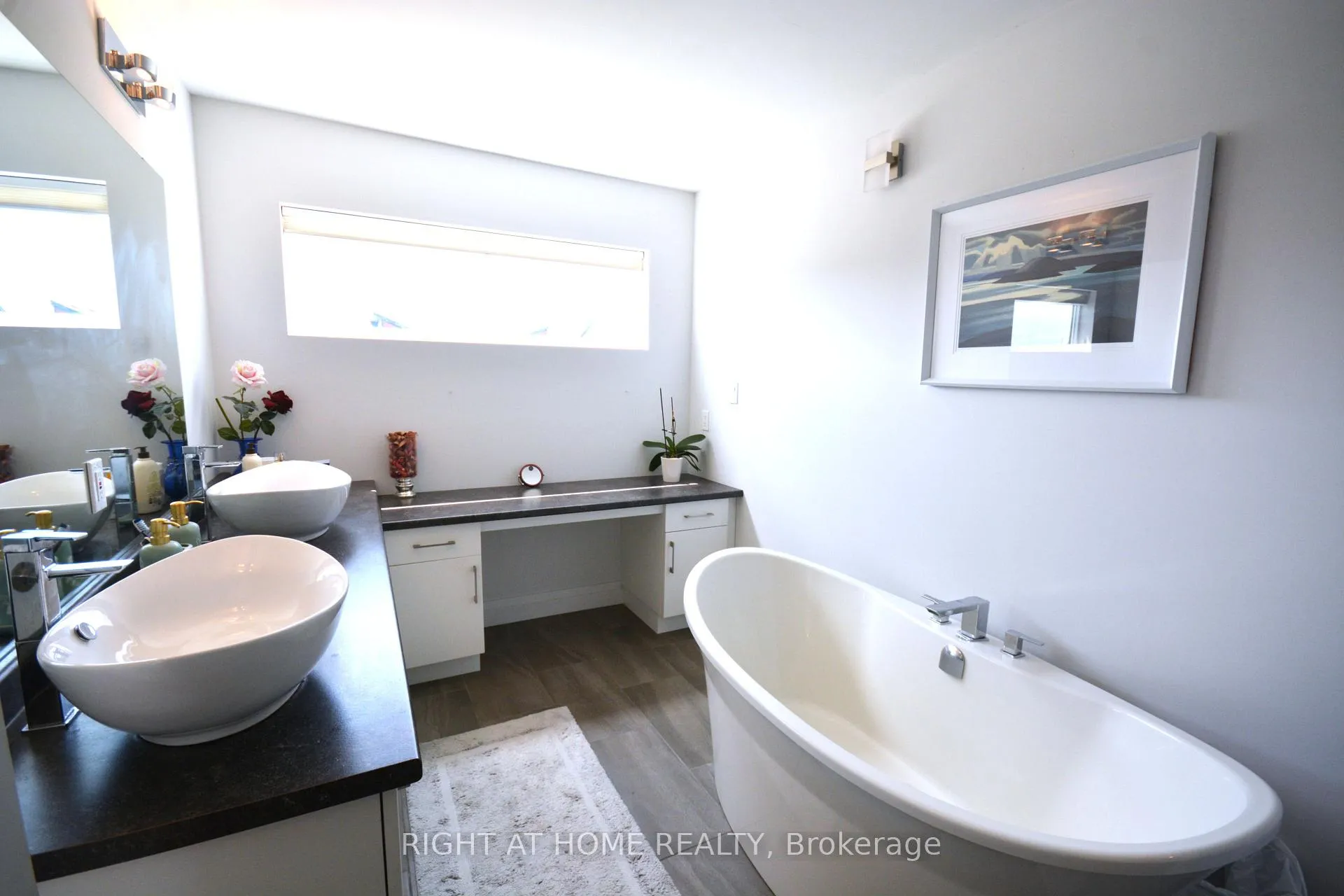 Photo 34 of 598 Freeport Street, London, North E — HOMEH
