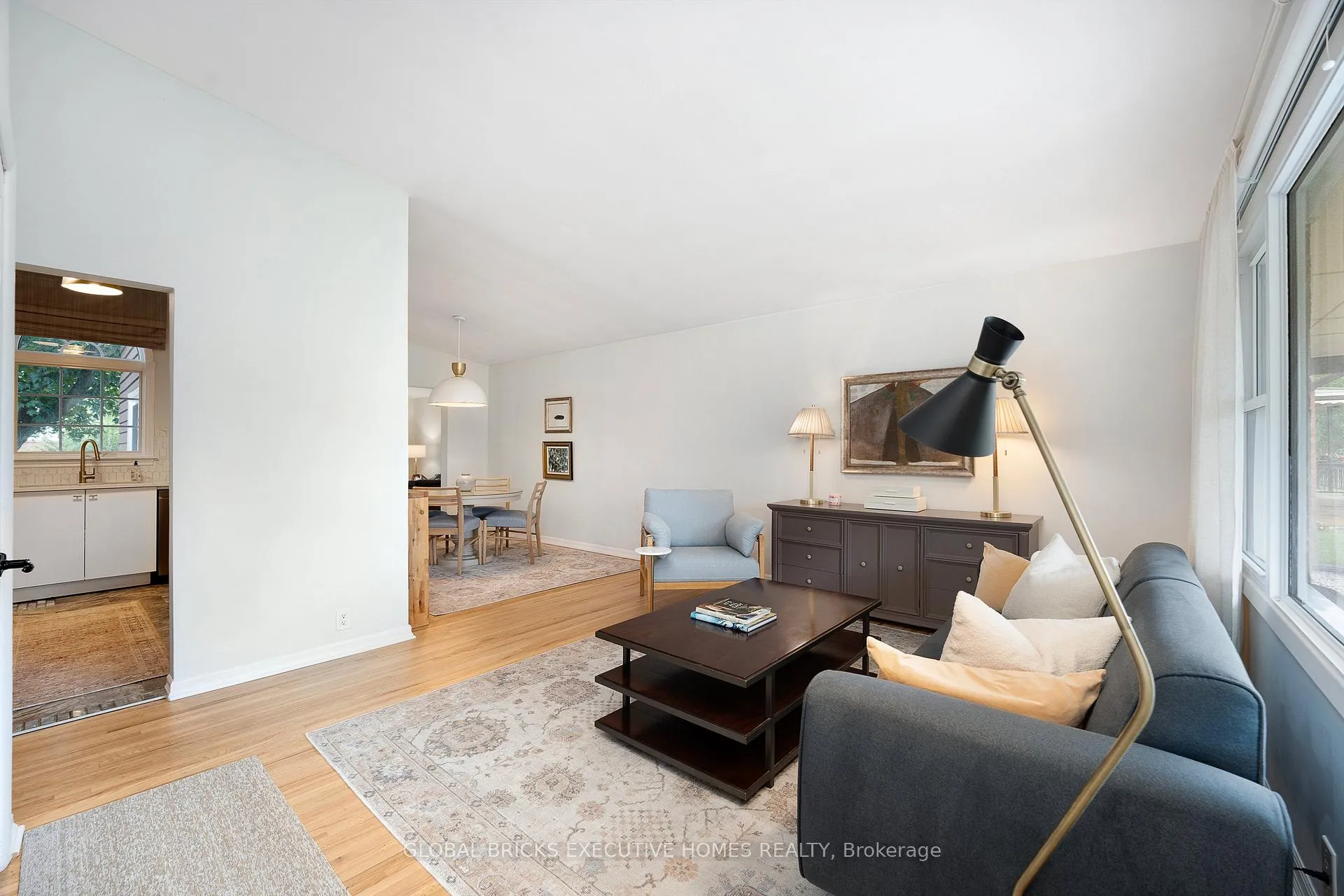 Photo 20 of 3680 Roxborough Boulevard, Windsor — HOMEH
