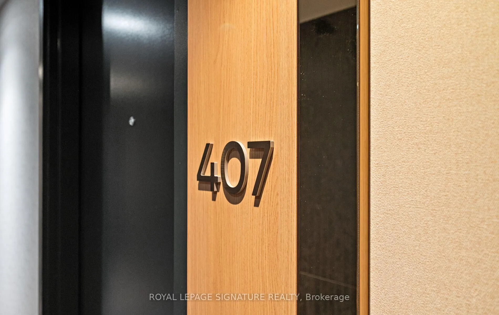 Photo 6 of Unit 407, 1414 Bayview Avenue, Toronto, Mount Pleasant East — HOMEH