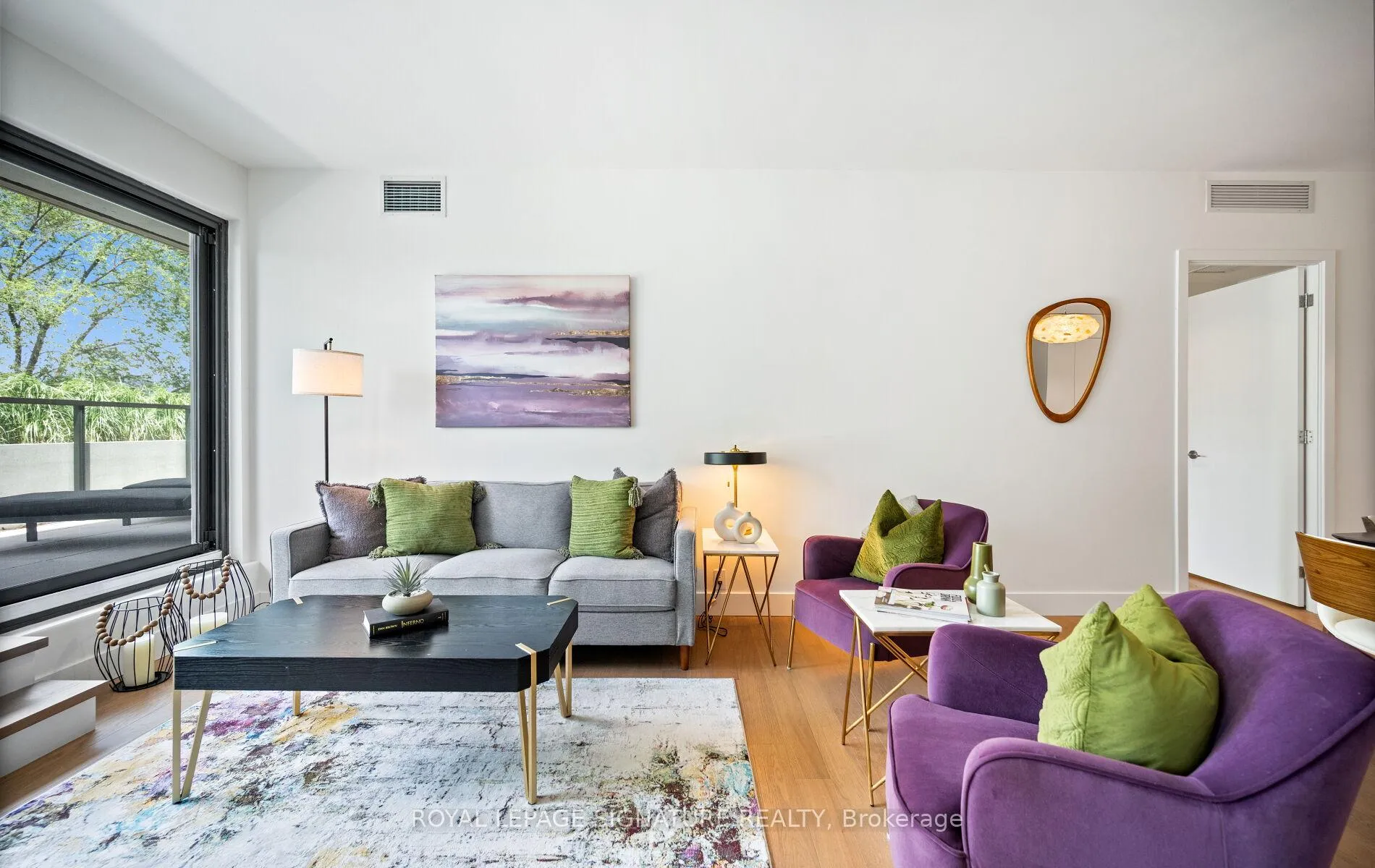 Photo 10 of Unit 407, 1414 Bayview Avenue, Toronto, Mount Pleasant East — HOMEH