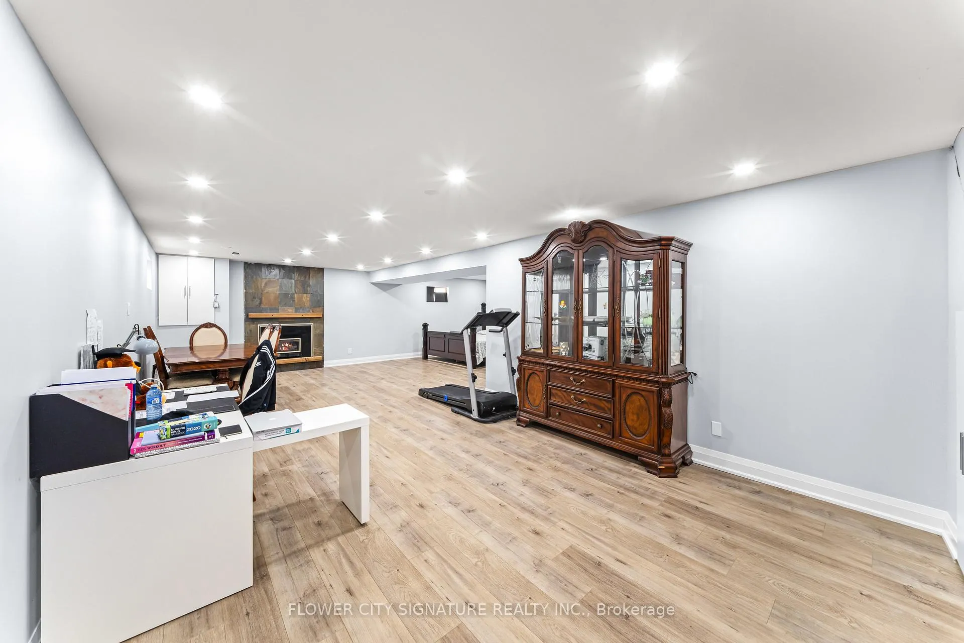Photo 40 of 11 Damacus Drive, Mississauga, Meadowvale — HOMEH