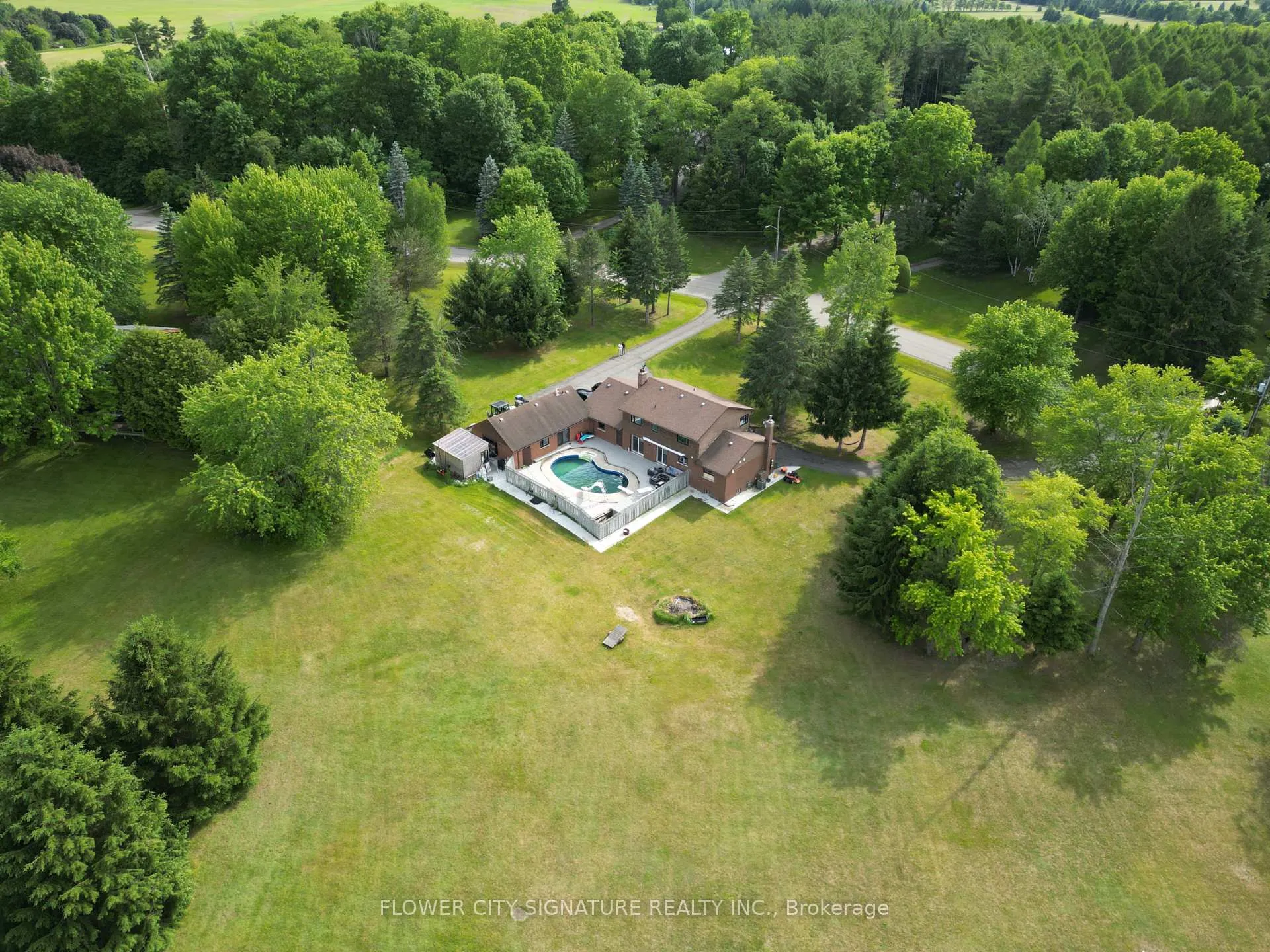 Photo 48 of 11 Damacus Drive, Mississauga, Meadowvale — HOMEH