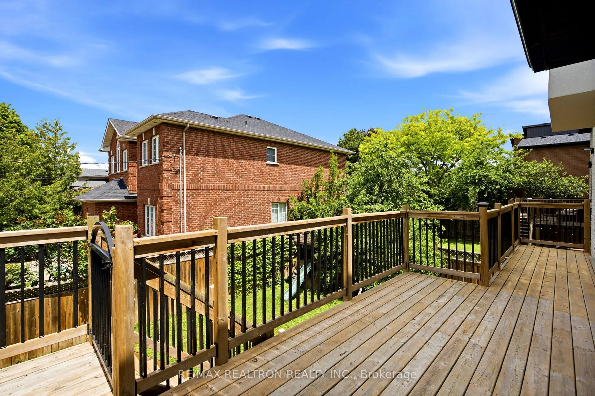 Photo 26 of 138 Almore Avenue, North York, Clanton Park — HOMEH