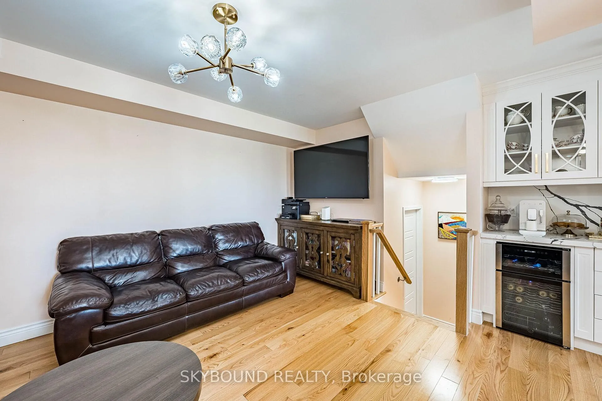 Photo 17 of 77 Cleanside Road, Scarborough, Clairlea-Birchmount — HOMEH