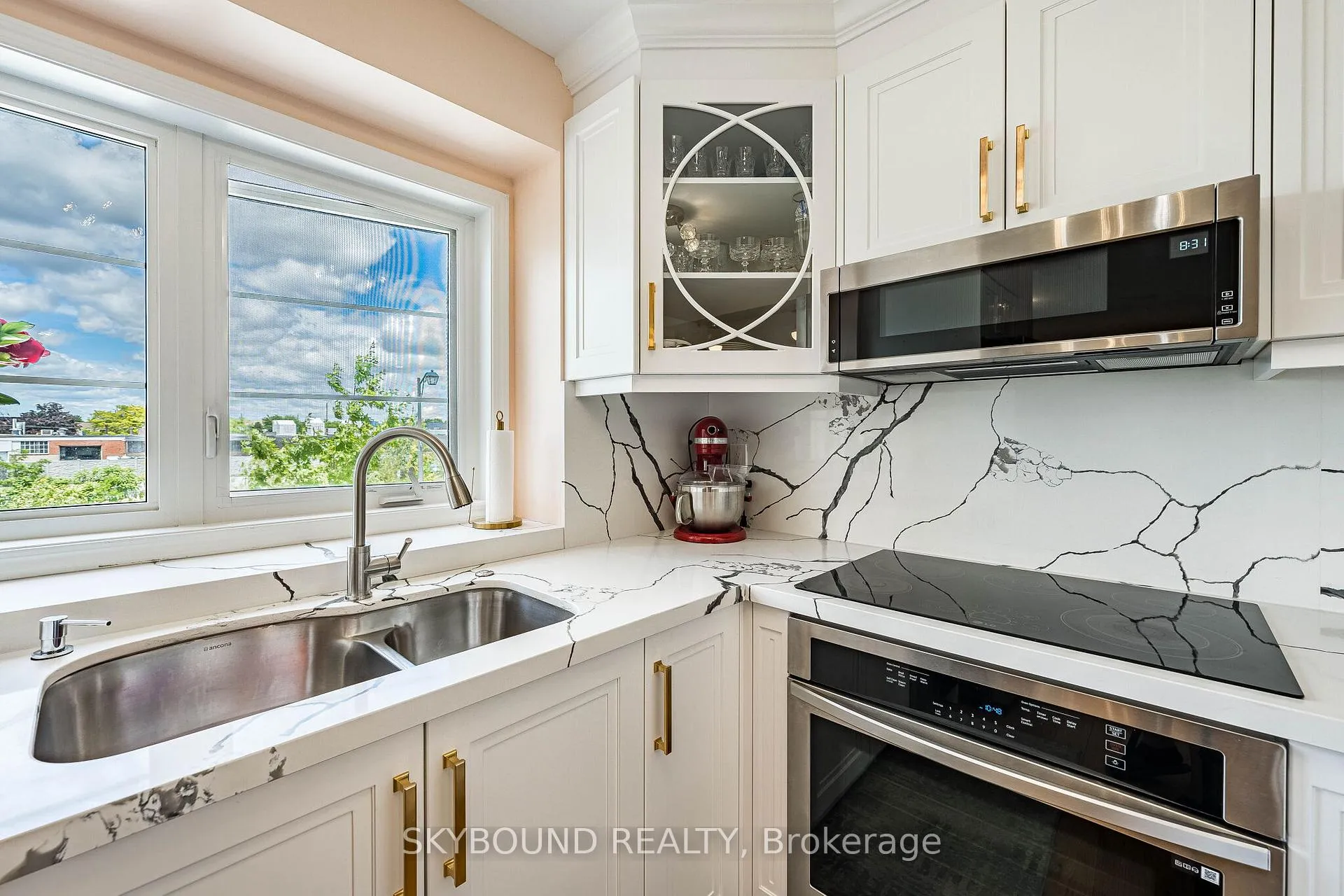 Photo 23 of 77 Cleanside Road, Scarborough, Clairlea-Birchmount — HOMEH