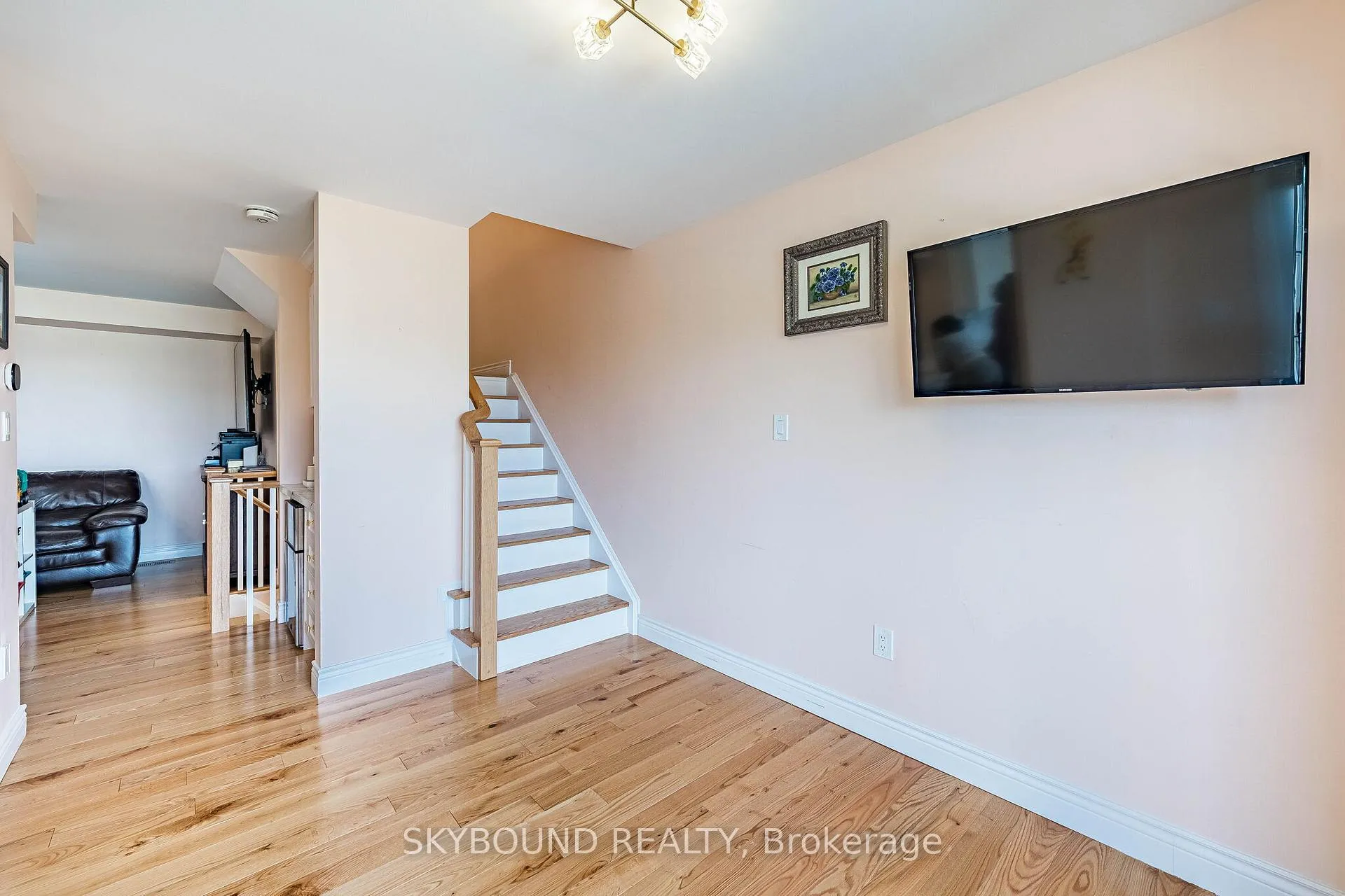 Photo 27 of 77 Cleanside Road, Scarborough, Clairlea-Birchmount — HOMEH