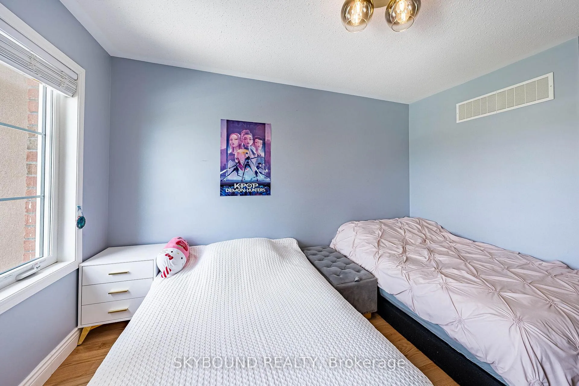 Photo 32 of 77 Cleanside Road, Scarborough, Clairlea-Birchmount — HOMEH