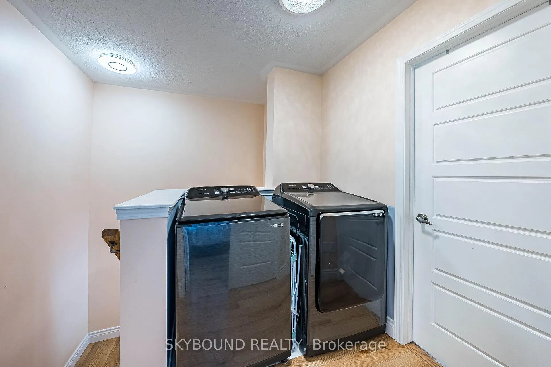 Photo 45 of 77 Cleanside Road, Scarborough, Clairlea-Birchmount — HOMEH