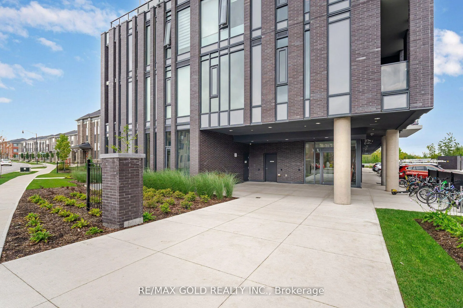 Photo 3 of Unit 1203, 225 Veterans Drive, Brampton, Northwest Brampton — HOMEH