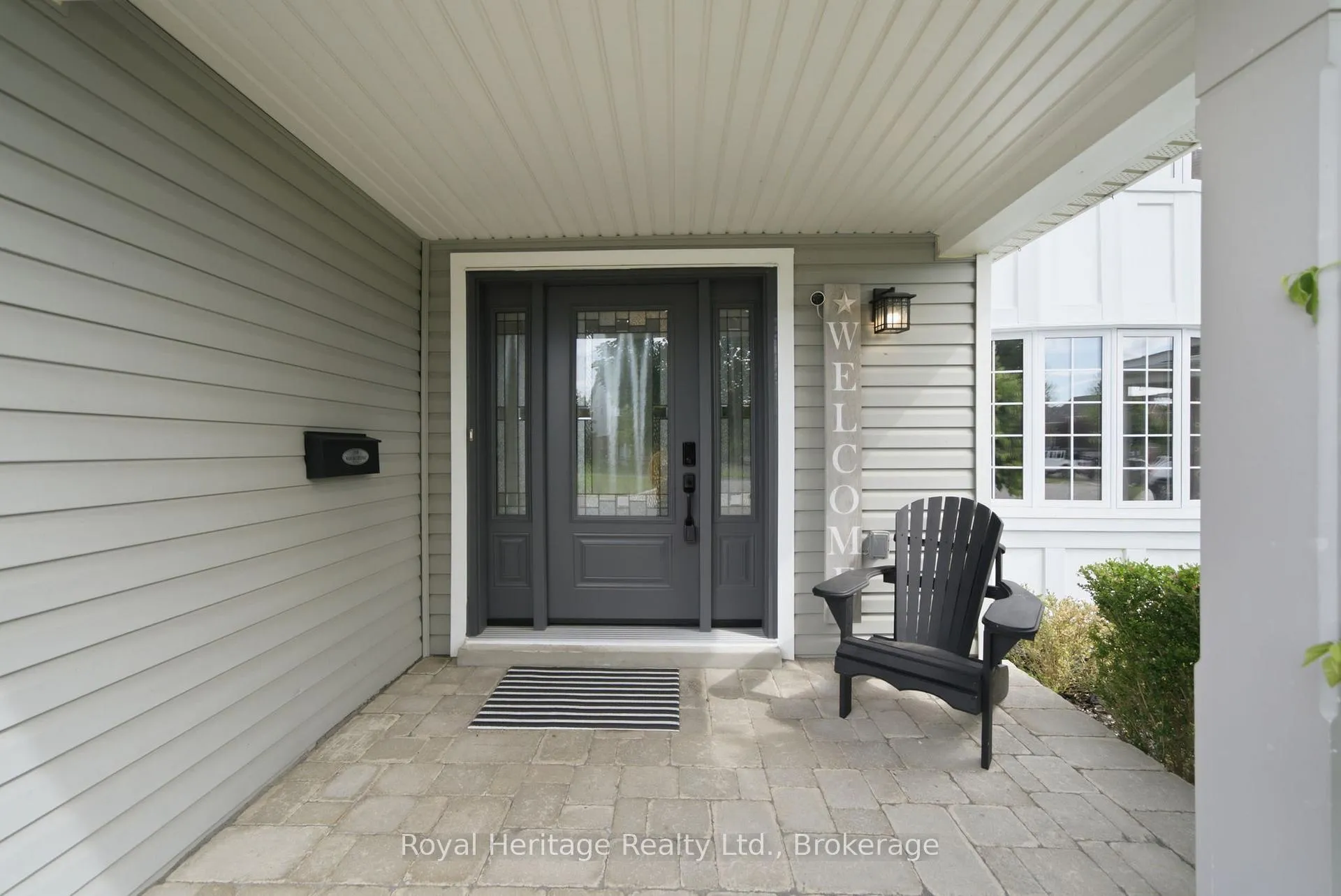 Photo 5 of 1510 Spencely Court, Oshawa, Taunton — HOMEH