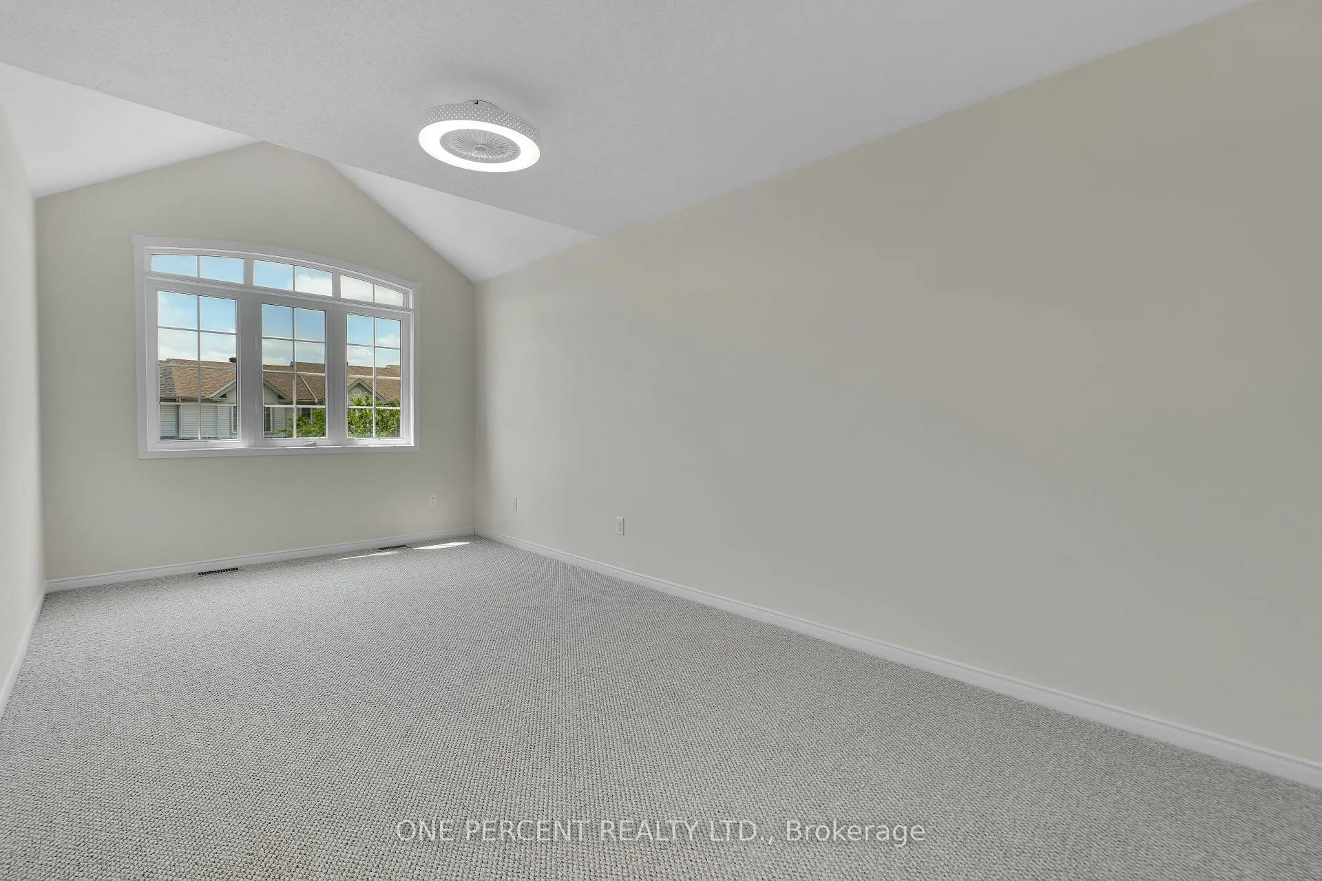 Photo 25 of 236 Arrita Street, Ottawa, Kanata - Emerald Meadows/Trailwest — HOMEH