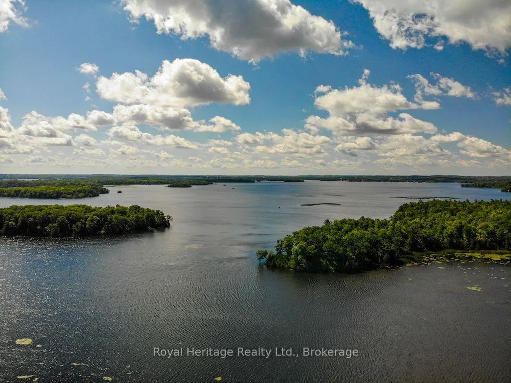 Photo 4 of 202 Sumcot Drive, Trent Lakes — HOMEH