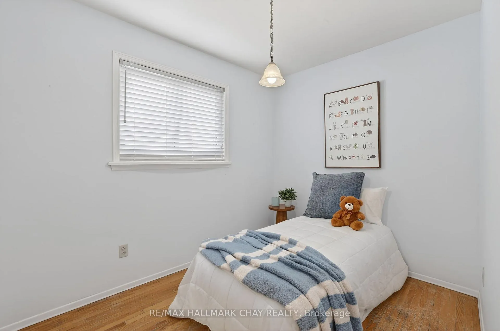 Photo 14 of 368 Lara Woods, Mississauga, Mississauga Valleys — HOMEH