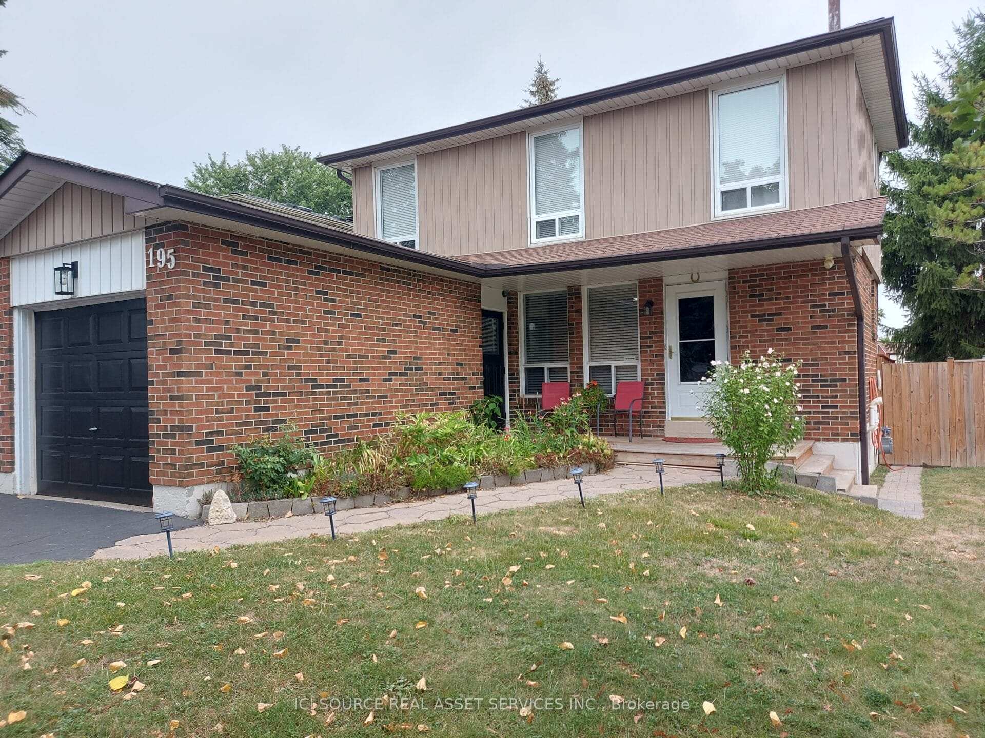 Front of 195 Ridge Road