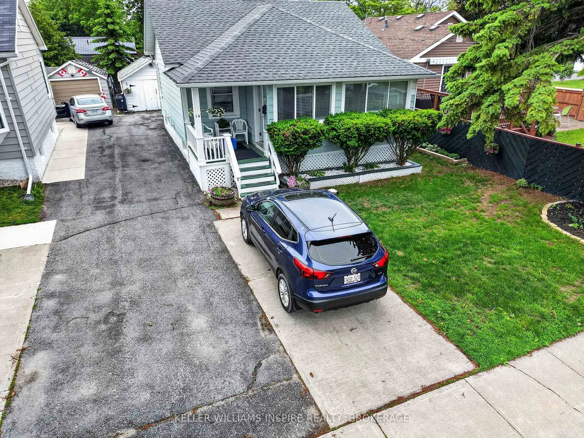 Photo 10 of 14 Fifth Avenue, Kingston, East of Sir John A. Blvd — HOMEH