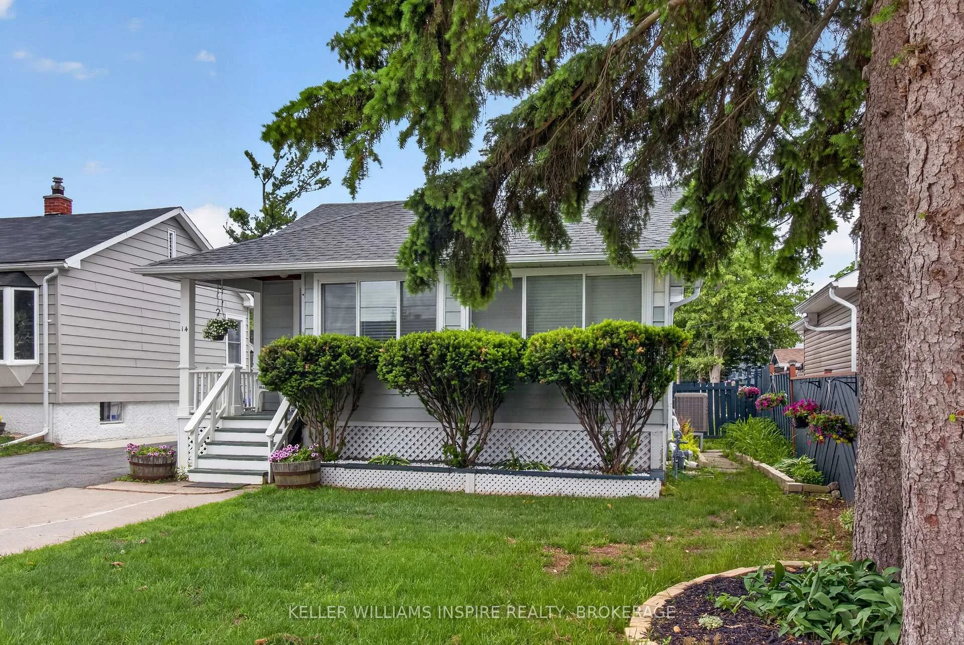 Photo 11 of 14 Fifth Avenue, Kingston, East of Sir John A. Blvd — HOMEH