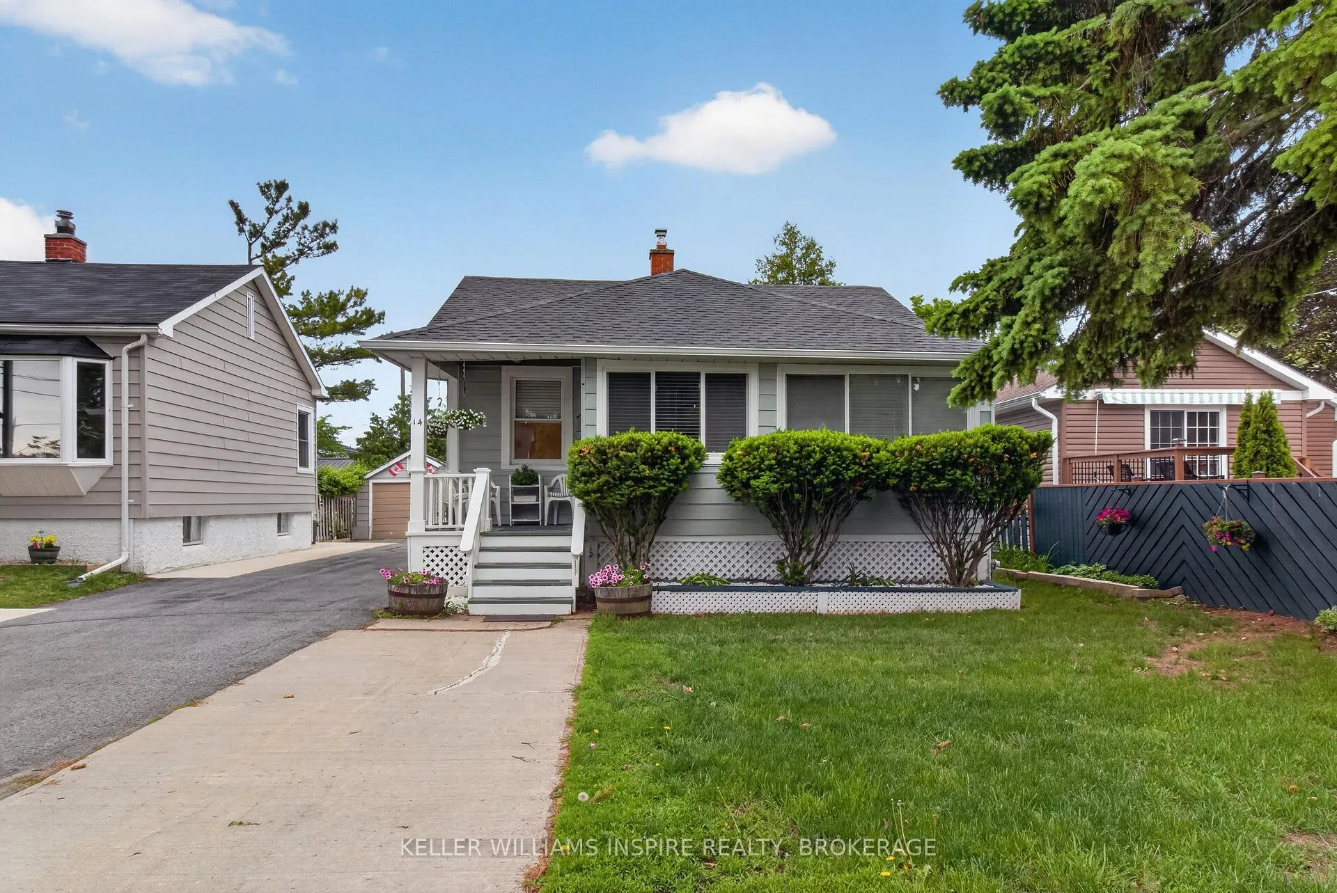 Photo 12 of 14 Fifth Avenue, Kingston, East of Sir John A. Blvd — HOMEH