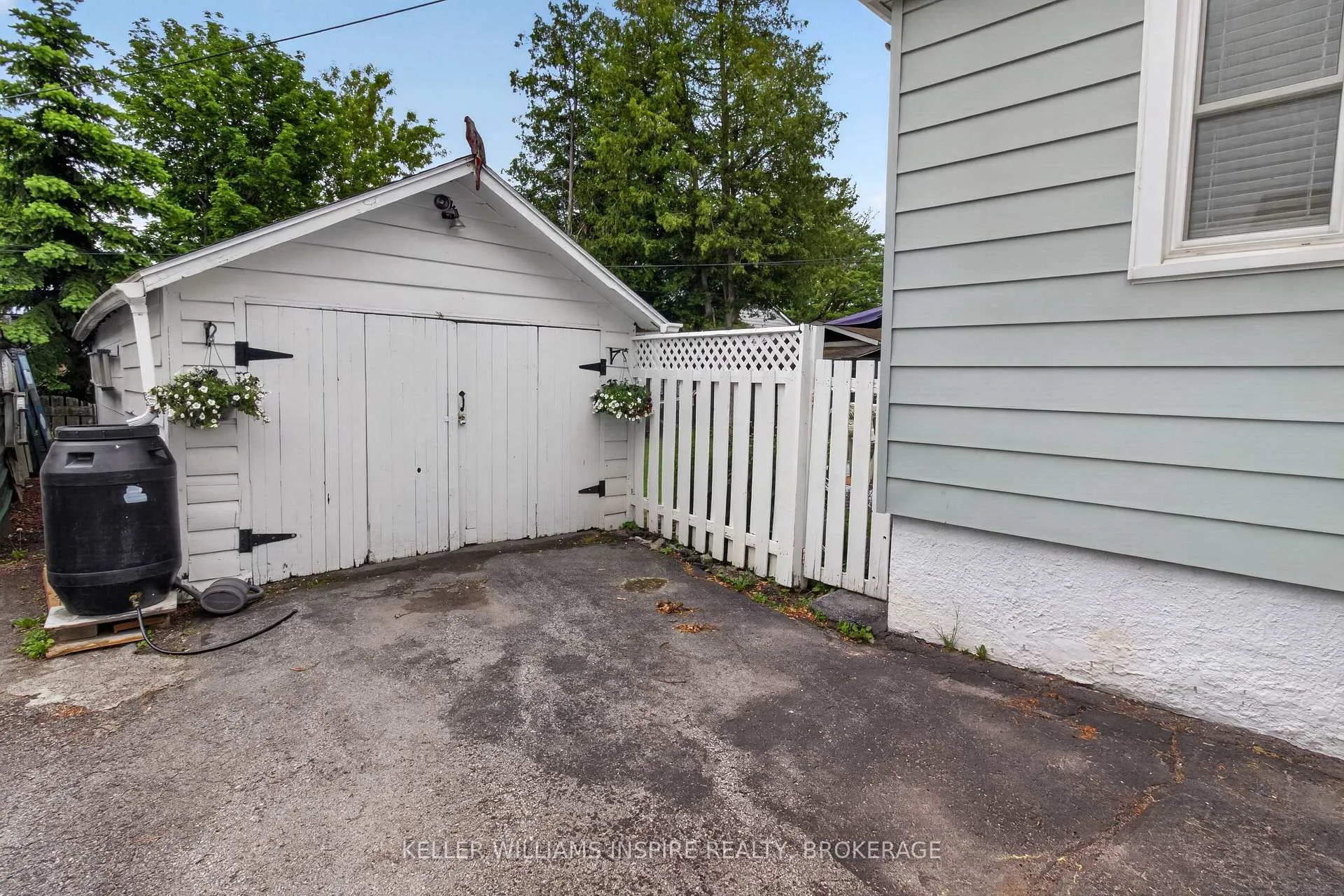 Photo 48 of 14 Fifth Avenue, Kingston, East of Sir John A. Blvd — HOMEH
