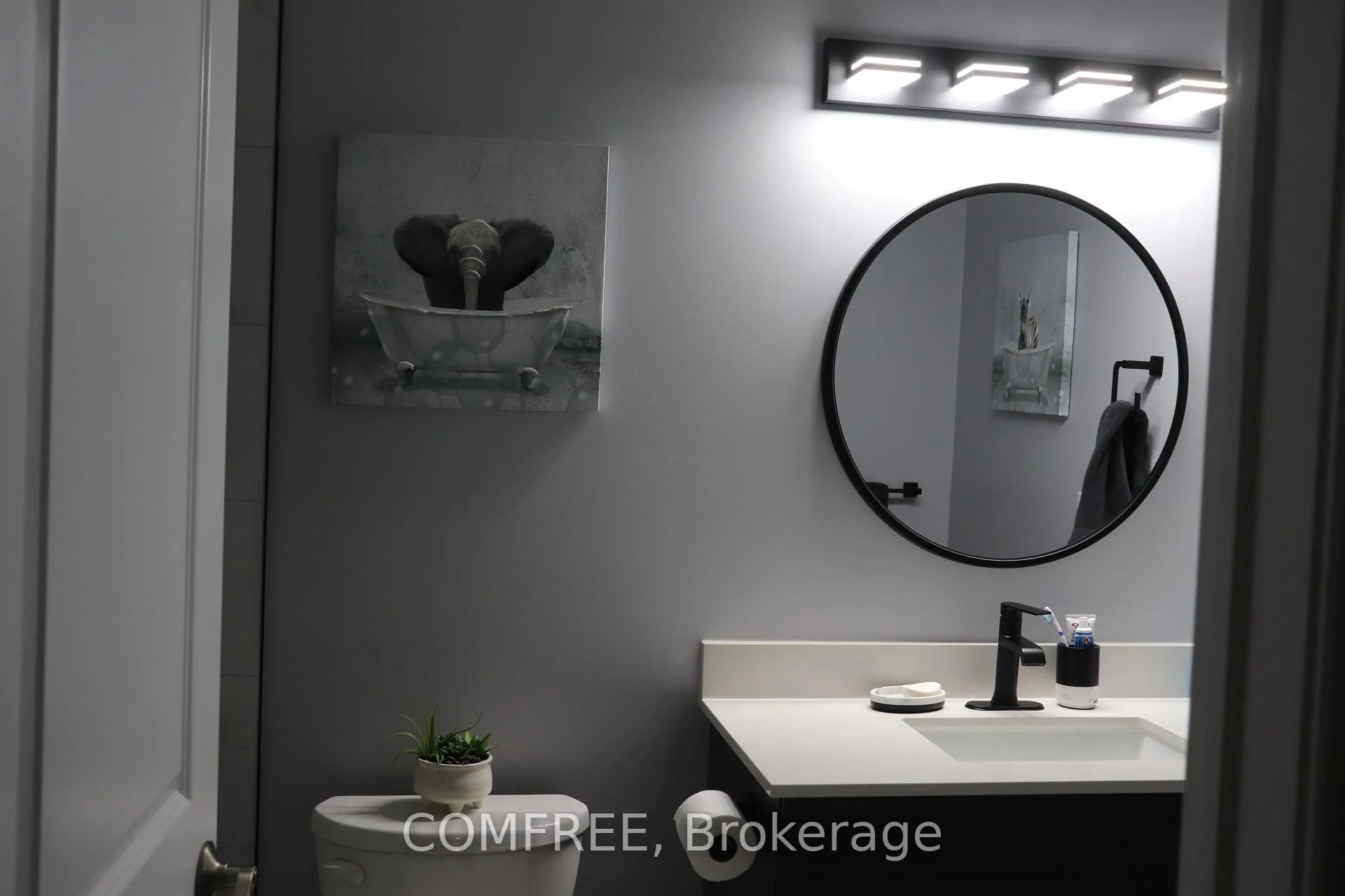 Photo 24 of 805 Lees Avenue, Cobourg — HOMEH