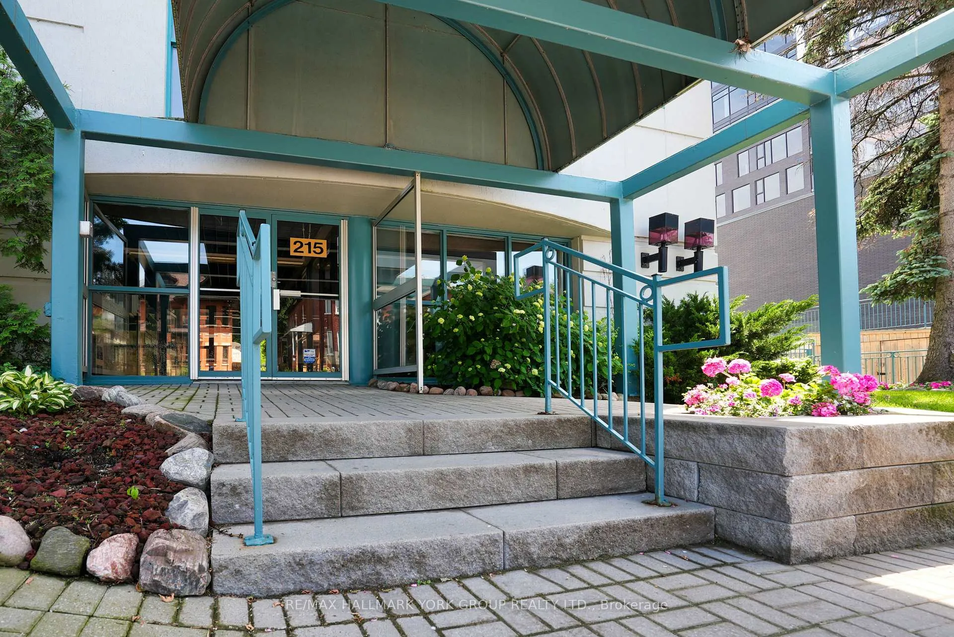 Photo 1 of Unit 703, 215 Dunlop Street E, Barrie, Lakeshore — HOMEH