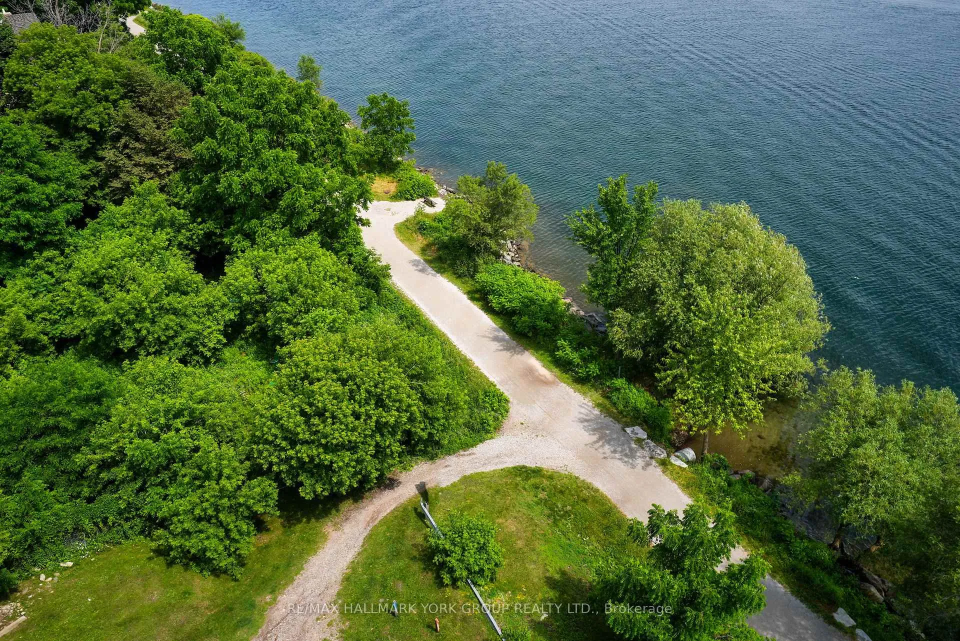 Photo 8 of Unit 703, 215 Dunlop Street E, Barrie, Lakeshore — HOMEH