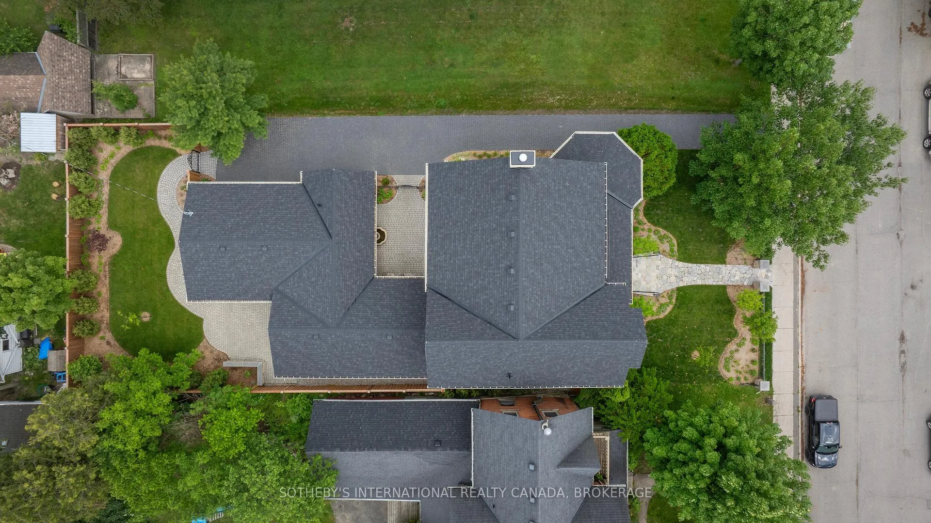 Photo 3 of 40 Church Street, Gananoque, Gananoque — HOMEH