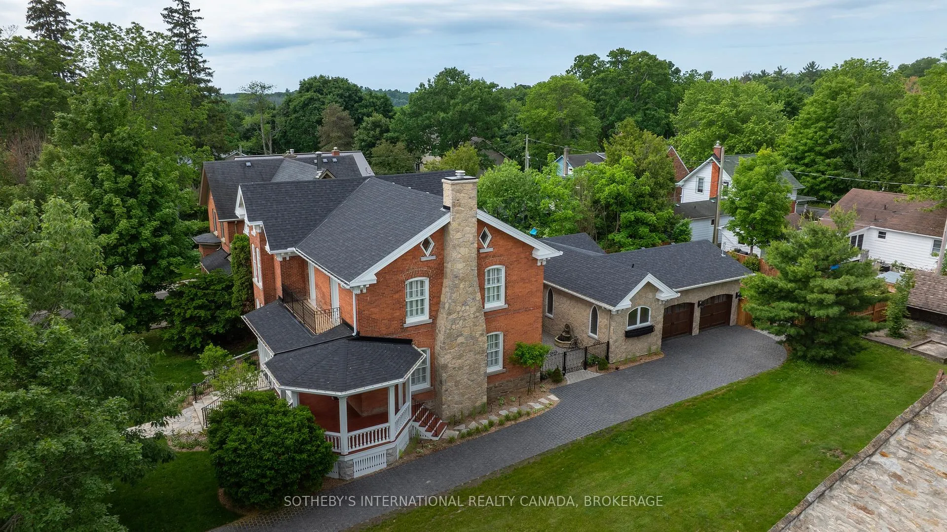 Photo 10 of 40 Church Street, Gananoque, Gananoque — HOMEH