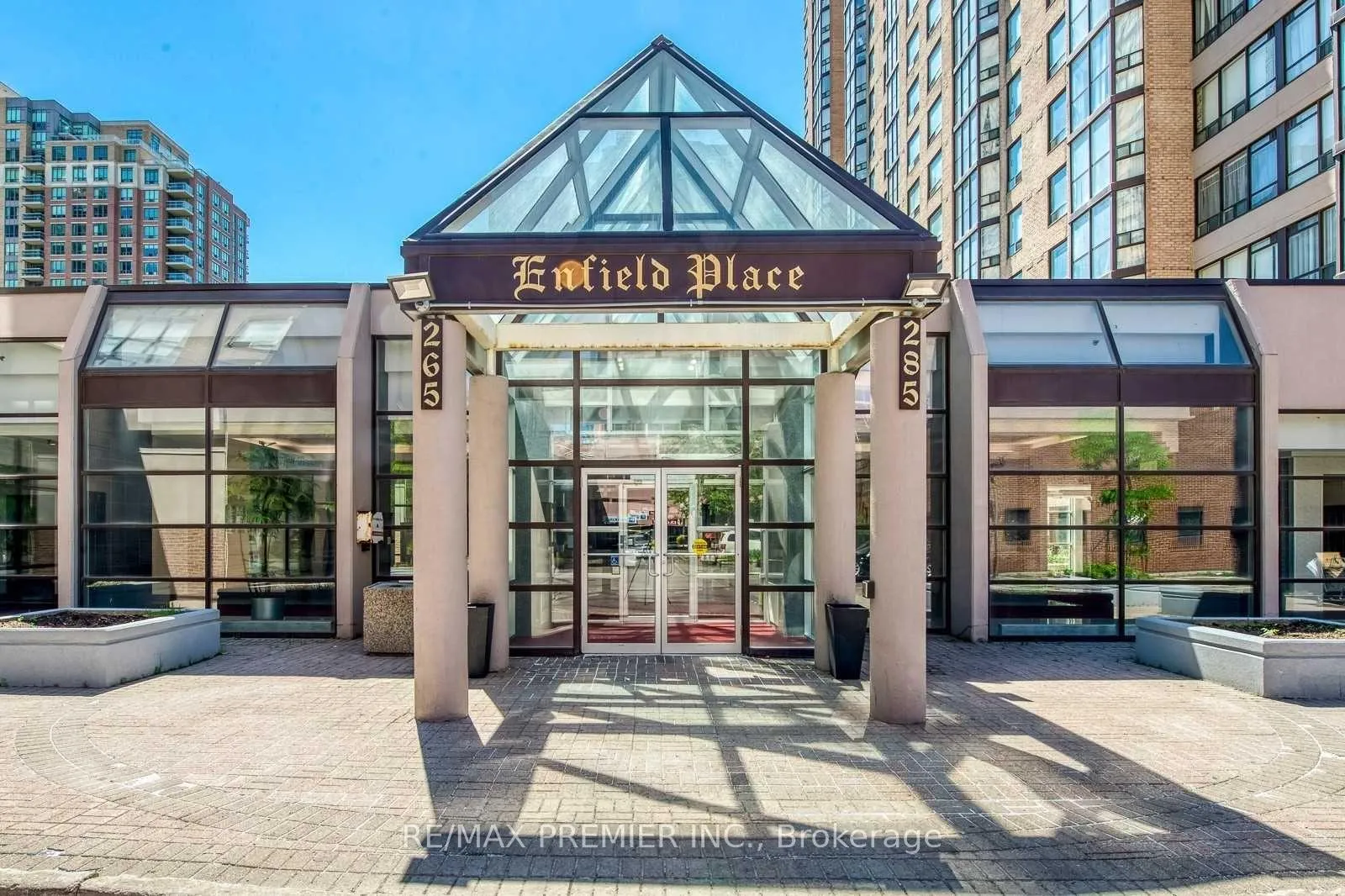 Photo 3 of Unit 1809, 285 Enfield Place, Mississauga, City Centre — HOMEH