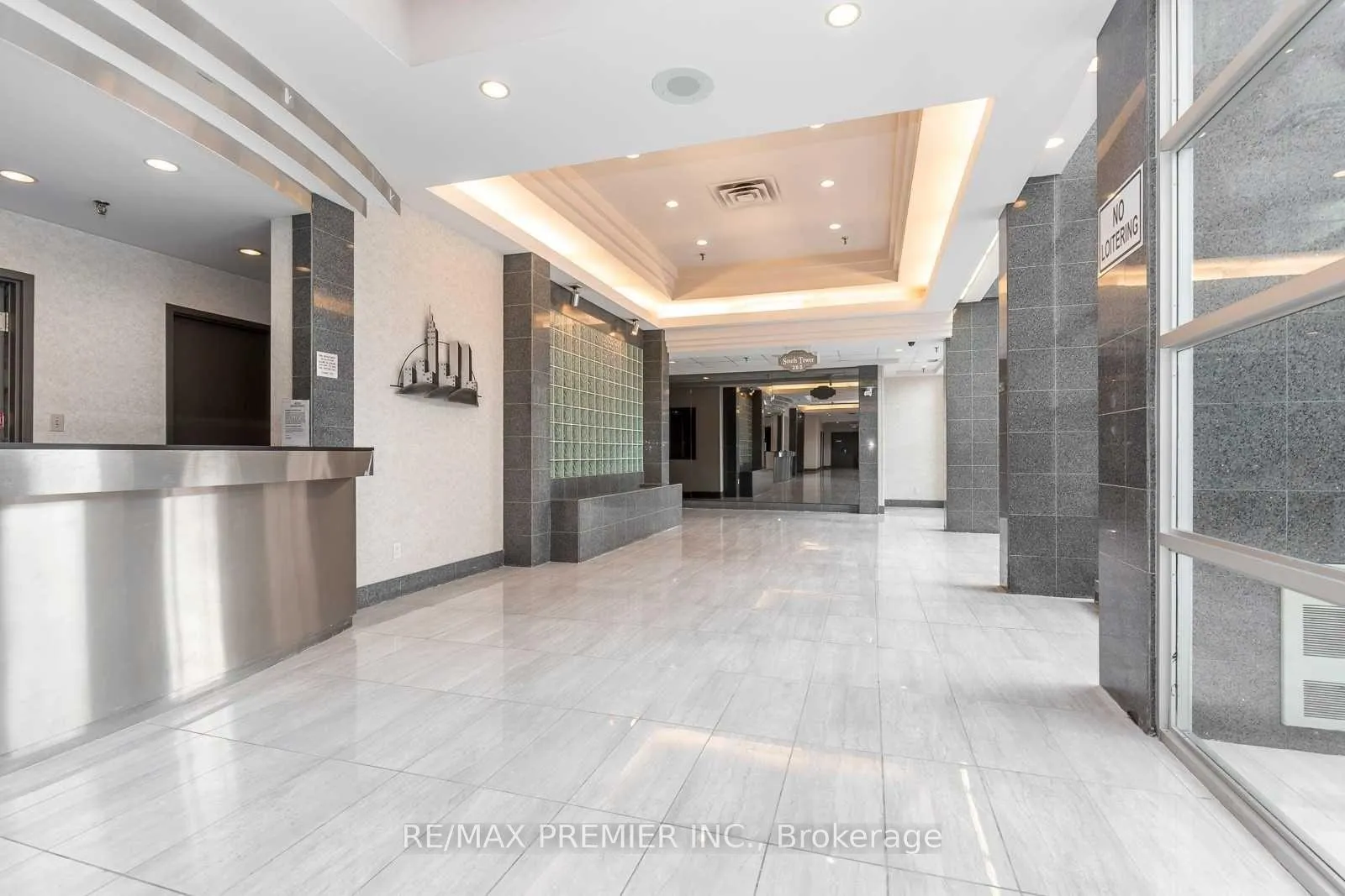 Photo 5 of Unit 1809, 285 Enfield Place, Mississauga, City Centre — HOMEH